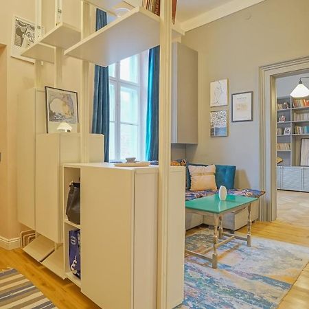 Coroni Republic Apart Apartman Brassó Kültér fotó