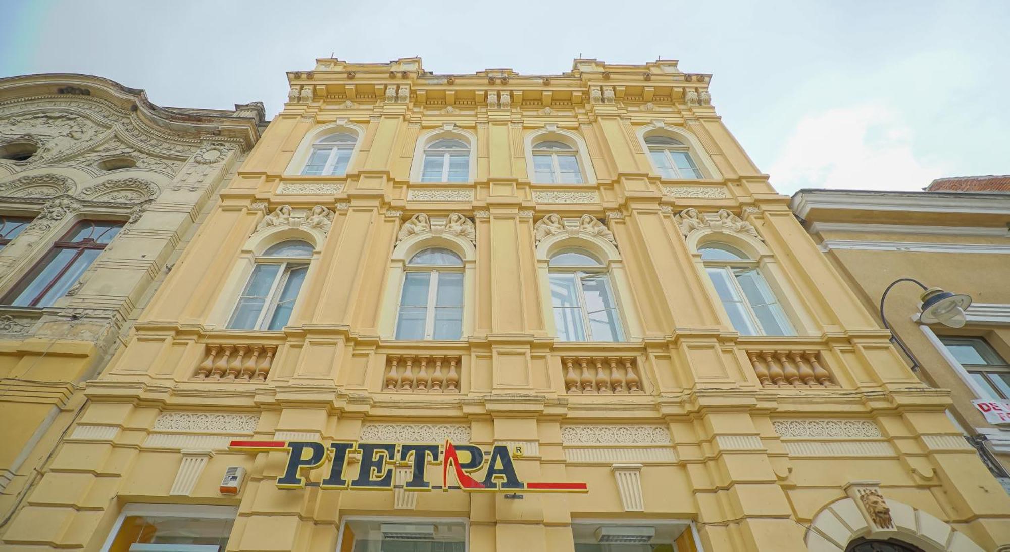 Coroni Republic Apart Apartman Brassó Kültér fotó